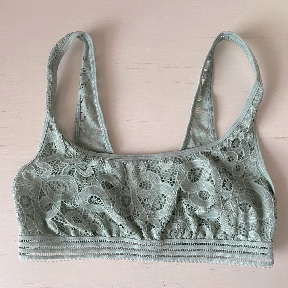 NWOT Gilly hicks paisley mint green scoop neck lace bralette